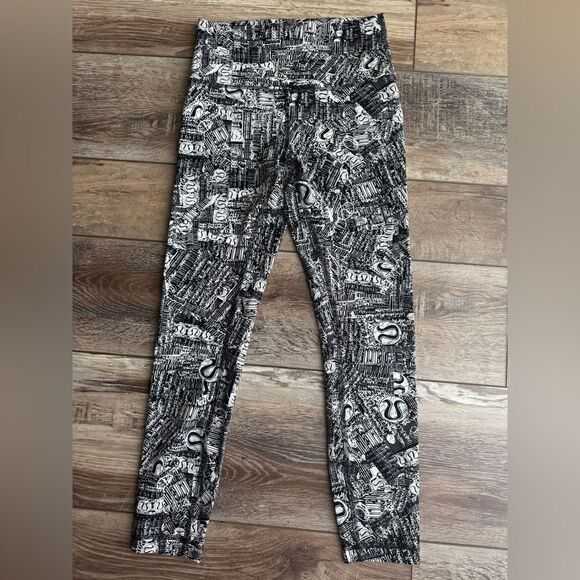 Lululemon Wunder Train Leggings - Picture 6 of 8